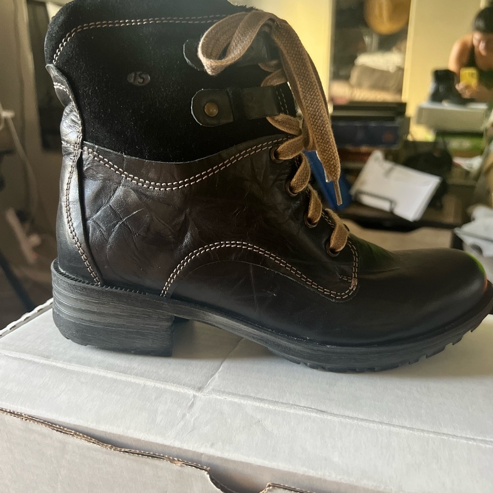 Josef Seibel sale!! Real leather boots!